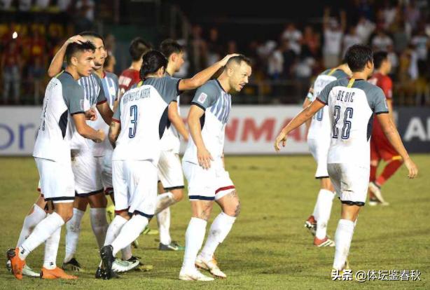 FIFA实时排名变动，国足亚洲排名跌至第14，低谷之旅中的暖心故事与我们的期待