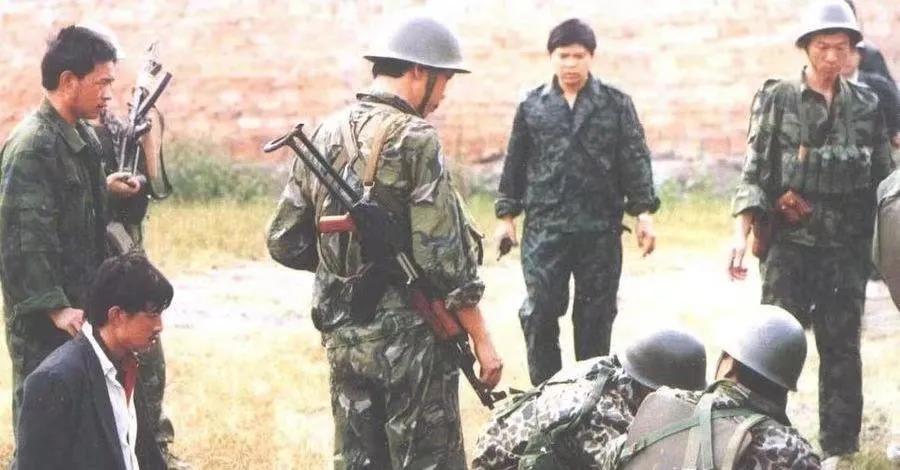 部队穿越哀牢山现场论述，现场画面揭秘