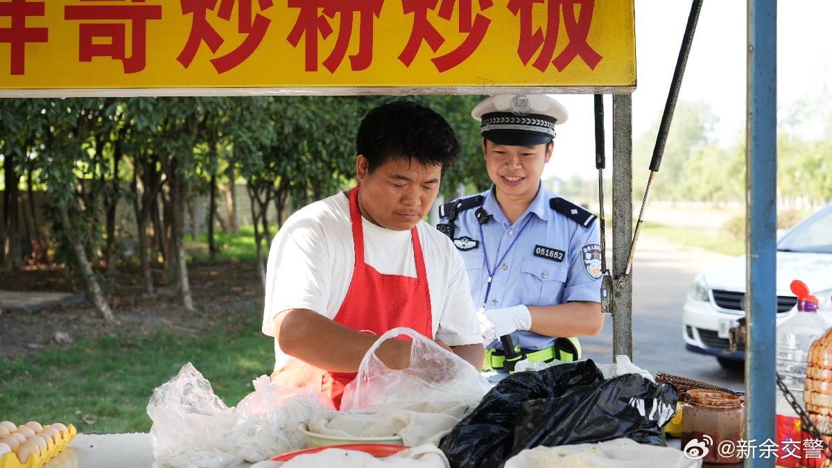 摆摊与内心的平静，夫妻马路摆摊遭遇劝离，探寻自然美景之旅