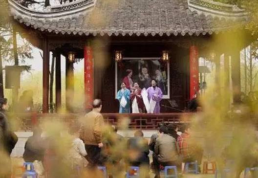 广弘控股揭秘，小巷特色小店的独特魅力与隐藏宝藏最新消息