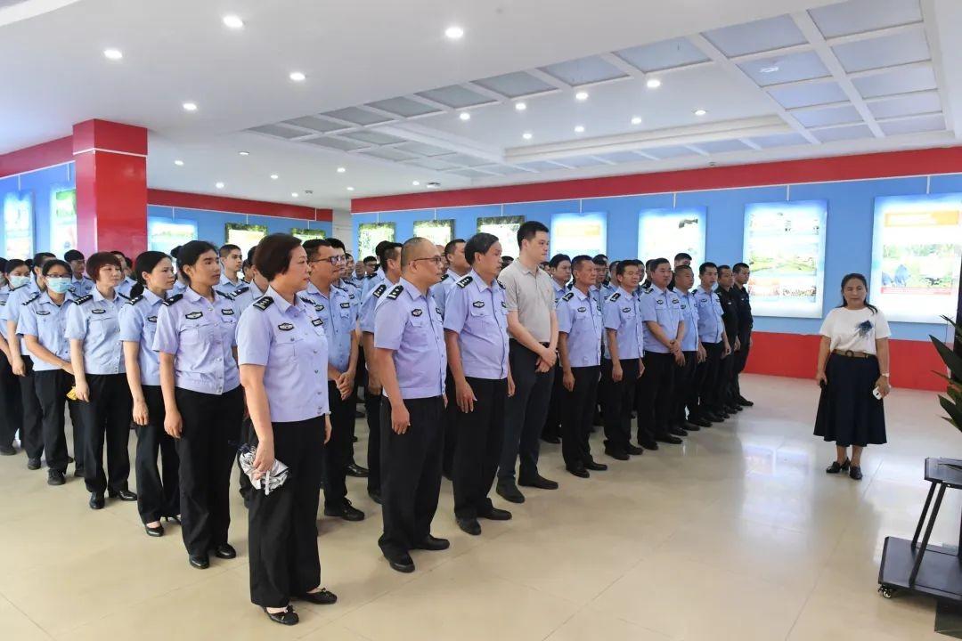 辅警最新动态，学习变革，塑造自信与成就的未来