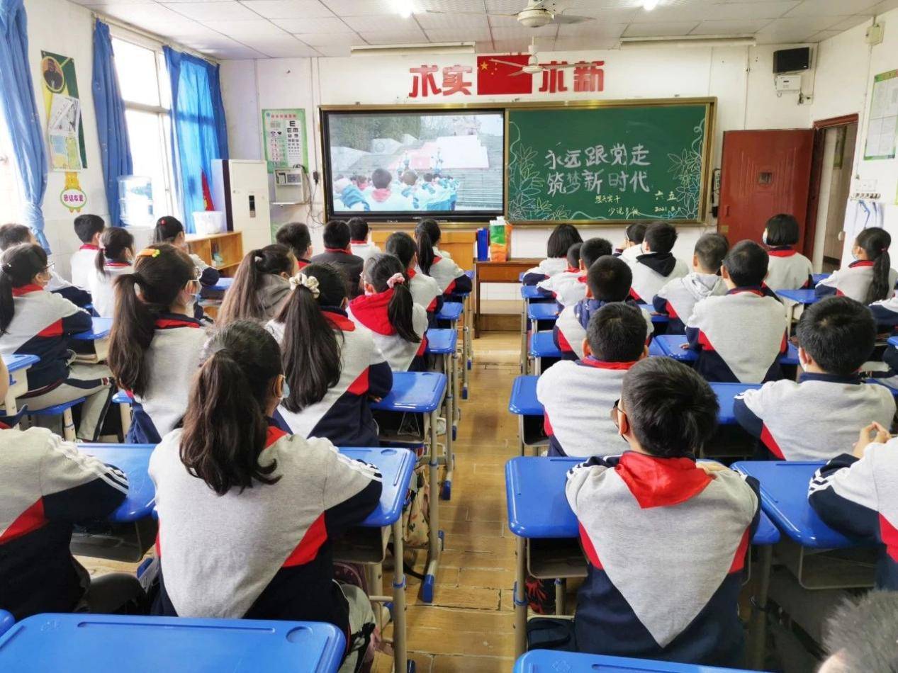 湿乐园最新篇章，变化中汲取力量，学习铸就自信与成就之路