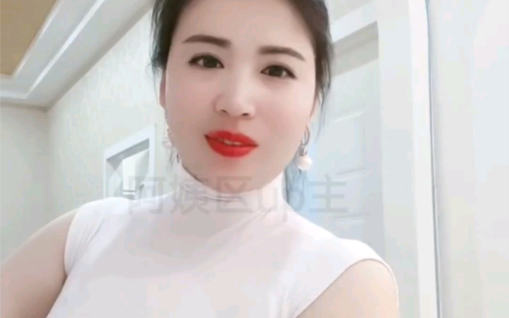 最新轮乱阿姨现象，深度论述与观点