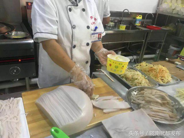 面筋哥最新视频，科技新品魅力展现未来生活高科技体验