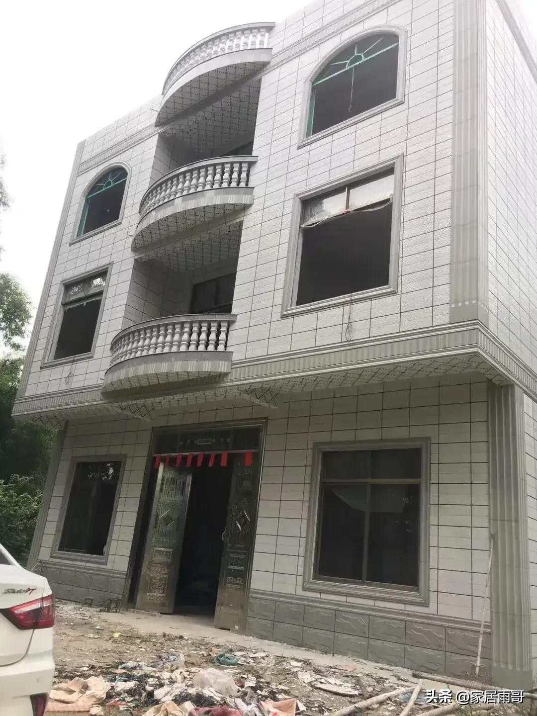 最新款外墙瓷砖效果图，家的温馨与友情色彩展现